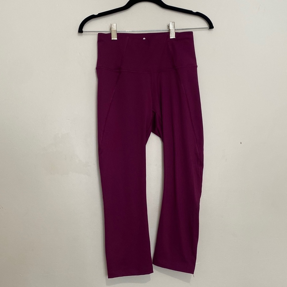 Apana cropped burgundy purple leggings size XS athletic wear gym